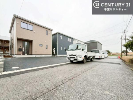 �O�ʓ��H�܂ތ��n�ʐ^ ���ӊ���A���q�l�̂���]�ɍ������������ꏏ�ɂ��ē���v���܂��B�Z��[���A�h�o�C�U�[�ɂ�邲���k������܂��B���Ђ͂��₢���킹�ɑ��Ή����܂��I���҂������܂���I