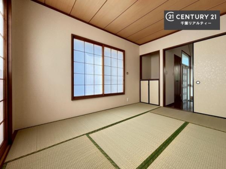 �a�� �a���ł͂��q�l���]��ł����������S�z�͂قƂ�ǂ���܂���B
�Ǝ��̍��ԂɃ}�}��p�p���Q�����Ŏg����x�e�X�y�[�X�Ƃ��Ă����p�I