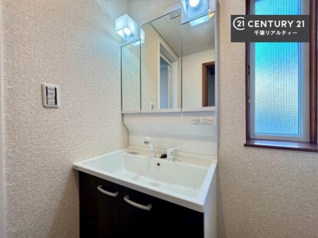 ���ʑ�E���ʏ� �[�����ʑ�{�E���́A�������˂ɂ����̂ł�����ꂪ�y�X�I���������ۂĂ܂��I
�L���C�Ȑ��ʏ��Ŏ��������̃��`�x�[�V�������オ��܂��ˁI