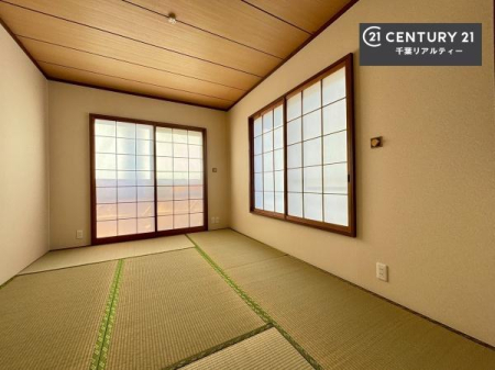 �a�� �^�^�~�̍��肪���炬��^����A�����b�N�X��ԁB�����傫���J�����̂���a���ƂȂ��Ă���܂��B���{�l�̐S������u�a�v�̋�ԁB�䑐�̍���Y����Ԃ͖����̂ЂƎ������o���Ă���܂��I