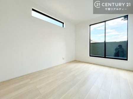 �Q�� �o���R�j�[�ɖʂ��Ă���m���ł��B���邭�����肪����A���C����������ł��܂��I���N���āA�O�ɏo�Ĕw�L�т����[�ċz�����ǂ������}������邱�Ƃ��ł��܂��B