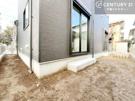 �� ����X�y�[�X���I
�K�[�f�j���O��ƒ�؉����y���߂ăA�E�g�h�A�̎�����������ł��ˁI