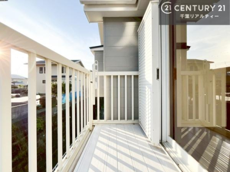 �o���R�j�[ �z������ǍD�ȃo���R�j�[�ł��I���ꂽ���ɂ͐�������n����J���I�Ȏ��Ԃ��y���߂܂��B
