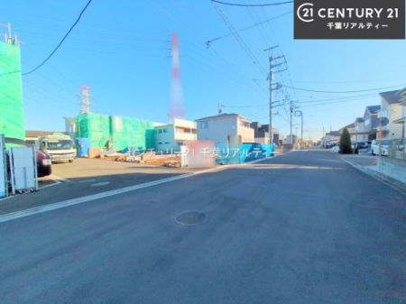 �O�ʓ��H�܂ތ��n�ʐ^ �O�ʓ��H�͂U���I�z����ǍD�ȗ��n�ł��B
�Ԍɓ��ꂪ���ȕ������S�ł��ˁB