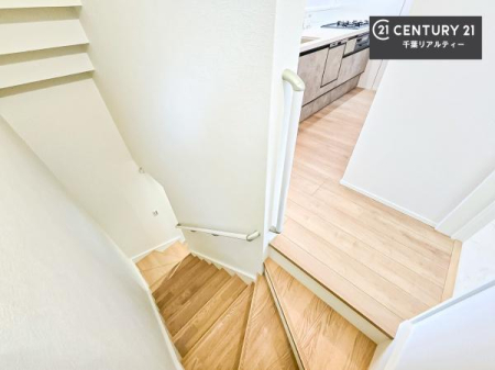 ���̑����� �K�i�͖��邭�萠������Ă��܂��B���q�l�₲�N�z�̕������S���Ă����p�����܂��ˁB