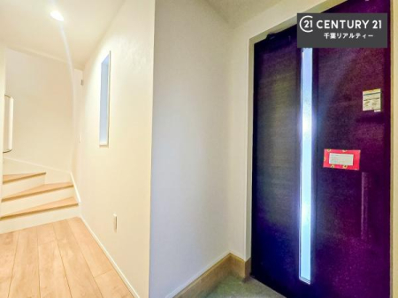 ���� ���ċA���Ă��Ă��A�������܁I�����������Ȃ�A�D�����}������Ă�����ԂɂȂ��Ă��܂��B
���邭��������錺�ւł��I