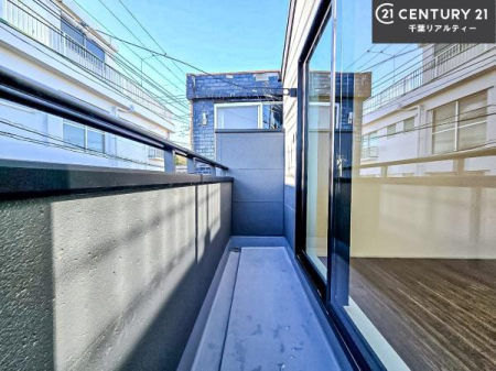 �o���R�j�[ �z������ǍD�ȃo���R�j�[�ł��I���ꂽ���ɂ͐�������n����J���I�Ȏ��Ԃ��y���߂܂��B