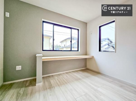 ���̑� ���r���O�ɂ́A�J�E���^�[�t���I���q�l�̃��r���O�w�K�₿����Ƃ����Ǝ��̍�ƃX�y�[�X�ɗp�r���ʂɗ��p���ł���̂ŕ֗��I�z�˂����������ޓ�ʍ̌��I���Ԃ�����̂������ł��ˁI