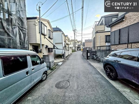 �O�ʓ��H�܂ތ��n�ʐ^ �O�ʓ��H��4���I�z����ǍD�ȗ��n�ł��B
�Ԍɓ��ꂪ���ȕ������S�ł��ˁB