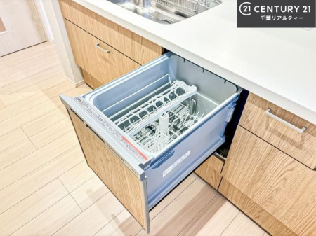 �L�b�`�� �H��@�t���I�Z��������~��͎�r��h�~�Ƃ��đ劈�􂵂܂��I�r���g�C���d�l�Ȃ̂ŁA�ꏊ����炸�����X�y�[�X���L���g���Ď�ۂ悭��Ƃ��o���܂��I