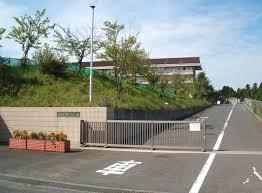 ���ӊ� �y���w�Z�z�h�������p���䏬�w�Z�F1761m