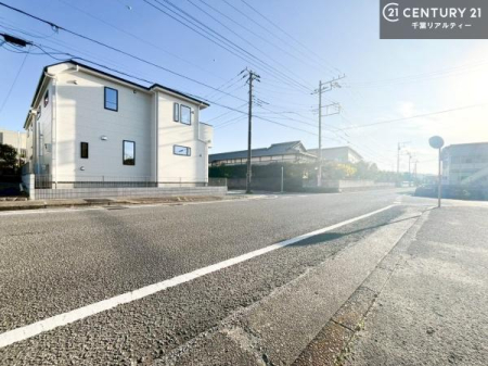 �O�ʓ��H�܂ތ��n�ʐ^ ���������������T���R�c�B���������������T���|�C���g�B�K���Ȃ��Z�܂��Ƃ̏o��̂���`����v���܂��I
���ł����C�y�ɂ��⍇���������B