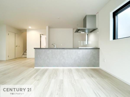 ���r���O ���r���O�_�C�j���O���������茩�n����̂ŏ��������R�}�����Ă����S���ĉƎ����s���܂�