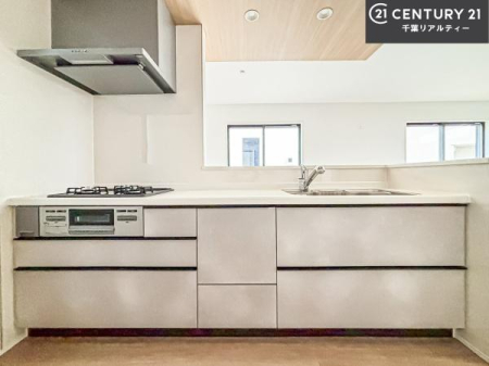 �L�b�`�� ���[�X�y�[�X���L�x�ŁA�����X�y�[�X���X�b�L���ƕЕt���Ђ�`�����p�ł��܂��I
���K�ɍ�Ƃ��ł��܂��I�����̗���������܂��I