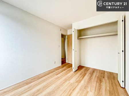 �Q�� ���[�͂̂���m���ł��B����������������L�X�Ǝg���ċC�������ǂ��ł��I
�L���C�Ȗ��邢�������ŉ߂����̂́A�X�ɂ̂�т�������ł��܂��ˁI