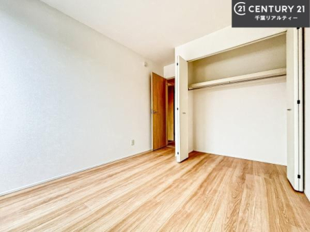 �Q�� ���[�͂̂���m���ł��B����������������L�X�Ǝg���ċC�������ǂ��ł��I
�L���C�Ȗ��邢�������ŉ߂����̂́A�X�ɂ̂�т�������ł��܂��ˁI