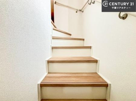 ���̑����� �K�i�͖��邭�萠������Ă��܂��B���q�l�₲�N�z�̕������S���Ă����p�����܂��ˁB