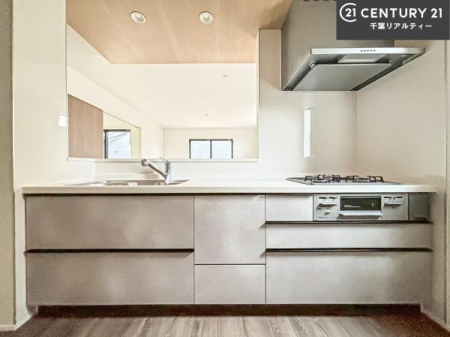 �L�b�`�� ���[�X�y�[�X���L�x�ŁA�����X�y�[�X���X�b�L���ƕЕt���Ђ�`�����p�ł��܂��I
���K�ɍ�Ƃ��ł��܂��I�����̗���������܂��I