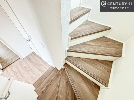 ���̑����� �K�i�͖��邭�萠������Ă��܂��B���q�l�₲�N�z�̕������S���Ă����p�����܂��ˁB