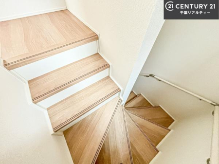 ���̑����� �K�i�͖��邭�萠������Ă��܂��B���q�l�₲�N�z�̕������S���Ă����p�����܂��ˁB