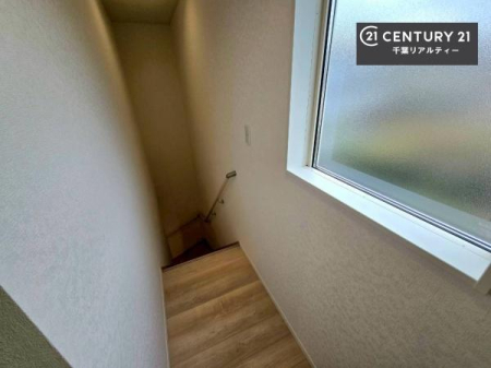 ���̑����� �K�i�͖��邭�萠������Ă��܂��B���q�l�₲�N�z�̕������S���Ă����p�����܂��ˁB