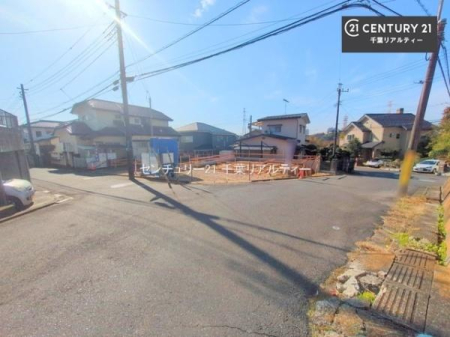 �O�ʓ��H�܂ތ��n�ʐ^ ���ӊ���A���q�l�̂���]�ɍ������������ꏏ�ɂ��ē���v���܂��B�Z��[���A�h�o�C�U�[�ɂ�邲���k������܂��B���Ђ͂��₢���킹�ɑ��Ή����܂��I���҂������܂���I