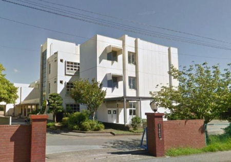 ���ӊ� �y���w�Z�z�N�Îs����q�����w�Z�F736m