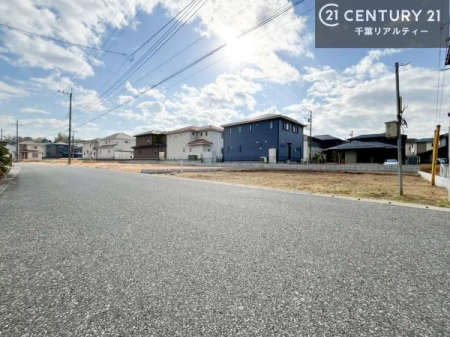 �O�ʓ��H�܂ތ��n�ʐ^ ���ӊ���A���q�l�̂���]�ɍ������������ꏏ�ɂ��ē���v���܂��B�Z��[���A�h�o�C�U�[�ɂ�邲���k������܂��B���Ђ͂��₢���킹�ɑ��Ή����܂��I���҂������܂���I