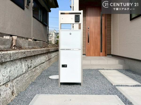 ���̑� TV���j�^�[�t���C���^�[�z���ł��q�l�̂�����Ԓ��Ȃǂ����S�ł��ˁB
���낢��Ȃ���]���������܂�����A���q�l�̂��v�]���ǂ��ǂ������������������B
