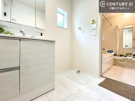 ���ʑ�E���ʏ� �����t���̖��邢���ʎ��ł��I���C�������ɓ���ւ����ł��Đ����ɕۂ��Ƃ��ł��܂��I���R�����������ނ̂ł����ς̎d�オ����ǂ��Ȃ�܂��ˁI