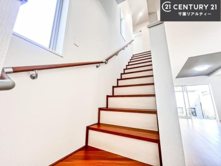 ���̑����� �K�i�͖��邭�萠������Ă��܂��B���q�l�₲�N�z�̕������S���Ă����p�����܂��ˁB