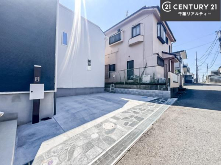 �O�ʓ��H�܂ތ��n�ʐ^ ���ӊ���A���q�l�̂���]�ɍ������������ꏏ�ɂ��ē���v���܂��B�Z��[���A�h�o�C�U�[�ɂ�邲���k������܂��B���Ђ͂��₢���킹�ɑ��Ή����܂��I���҂������܂���I