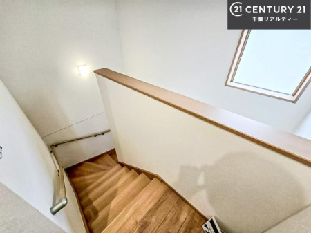 ���̑����� �K�i�͖��邭�萠������Ă��܂��B���q�l�₲�N�z�̕������S���Ă����p�����܂��ˁB