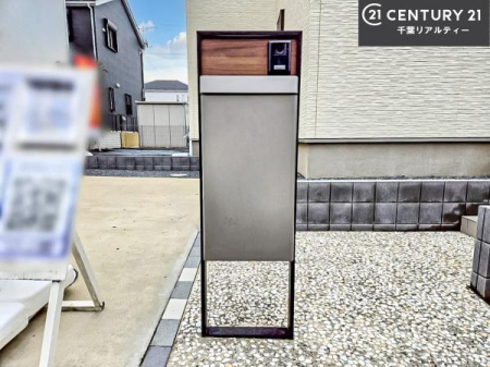 ���̑����n �����T���̂������E���v�]�E������ȂǁA���Ȃ�ƕ��ЃX�^�b�t�܂ł��\���t�����������I�s���Y�Ɋւ��邱�ƂȂ�A�ǂ̂悤�Ȃ��Ƃł����S���ӑΉ������Ē����܂��B
