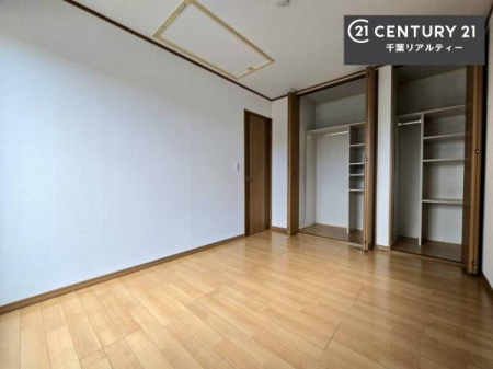 ���r���O�ȊO�̋��� �V���v���Ƀf�U�C������Ă��邽�߁A�Ƌ��I�т܂���I
���C�ɓ���̉Ƌ��u���Ă��낰���Ԃ���邱�Ƃ��ł��܂��B