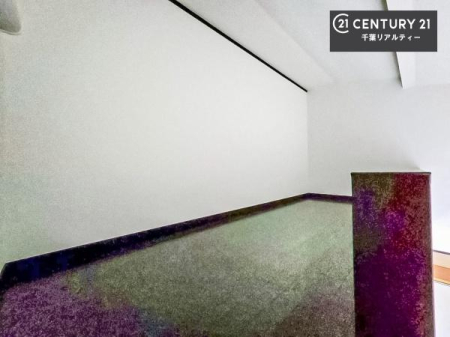 ���[ ���t�g�t���I���i�g��Ȃ��悤�ȋG�ߕ��̃C���e���A��Ɠd�̎��[�ɕ֗��I���񌻒n�ɂĂ��m���߂��������I