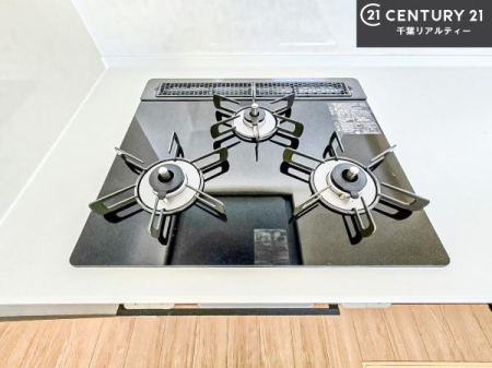 �L�b�`�� �R�����͎O������̂ł������̓����i�s���ł��܂��B
�������O�����t���ł��B�����X�y�[�X���L�X���Ă���׍�Ƃ����₷���I�g�����肪�ǂ��V�X�e���L�b�`���ł��I