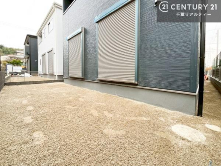 ���̑����n �����T���̂������E���v�]�E������ȂǁA���Ȃ�ƕ��ЃX�^�b�t�܂ł��\���t�����������I�s���Y�Ɋւ��邱�ƂȂ�A�ǂ̂悤�Ȃ��Ƃł����S���ӑΉ������Ē����܂��B
