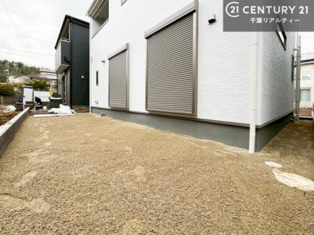 ���̑����n �����T���̂������E���v�]�E������ȂǁA���Ȃ�ƕ��ЃX�^�b�t�܂ł��\���t�����������I�s���Y�Ɋւ��邱�ƂȂ�A�ǂ̂悤�Ȃ��Ƃł����S���ӑΉ������Ē����܂��B
