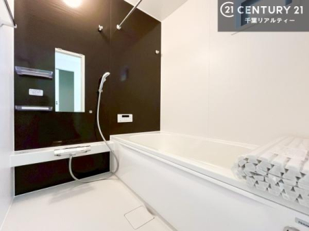 ���� �L�X�o�X�ň���̔������t���b�V���B�����L�΂���̂ŁA�����ɂ��������ƐZ����܂��ˁI�����̃o�X�^�C�����y���݂ɂȂ�܂��B