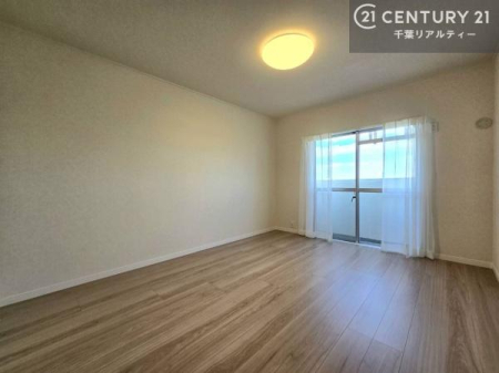 �Q�� �o���R�j�[�ɖʂ��Ă���m���ł��B���邭�����肪����A���C����������ł��܂��I���N���āA�O�ɏo�Ĕw�L�т����[�ċz�����ǂ������}������邱�Ƃ��ł��܂��B