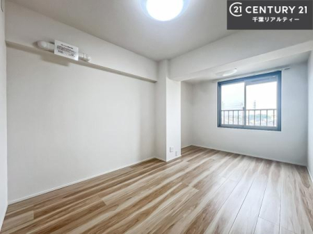 �q������ �V���v���Ƀf�U�C������Ă��邽�߁A�Ƌ��I�т܂���I
���C�ɓ���̉Ƌ��u���Ă��낰���Ԃ���邱�Ƃ��ł��܂��B
