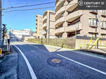 ���̑����n �u���̕����C�ɂȂ�I�v�u�������Ăǂ�ȏ��H�v�u�����Əڂ����m�肽���I�v�Ǝv������A���C�y�ɂ����k���������B