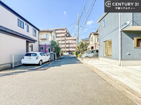 �O�ʓ��H�܂ތ��n�ʐ^ ���ӊ���A���q�l�̂���]�ɍ������������ꏏ�ɂ��ē���v���܂��B�Z��[���A�h�o�C�U�[�ɂ�邲���k������܂��B���Ђ͂��₢���킹�ɑ��Ή����܂��I���҂������܂���I