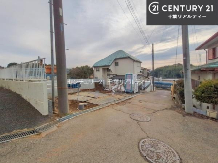 �O�ʓ��H�܂ތ��n�ʐ^ �O�ʓ��H��4���I�z����ǍD�ȗ��n�ł��B
�Ԍɓ��ꂪ���ȕ������S�ł��ˁB