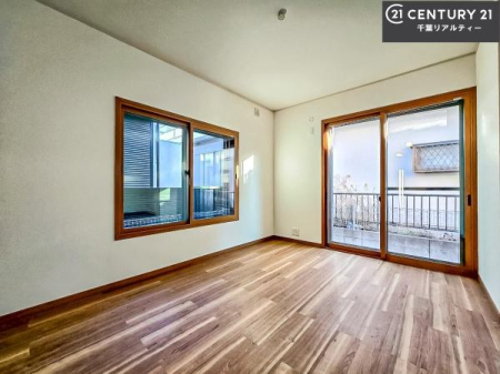 �m�� 2�ʍ̌����m�ۂ������邢�����́A���ʂ����ǂ��A���邭��ϋ��S�n�̗ǂ���ԂƂȂ��Ă���܂��B�����b�N�X���ĉ߂�����S�n�̗ǂ��������ł��I���̖ڊo�߂��X�b�L�����܂��ˁI