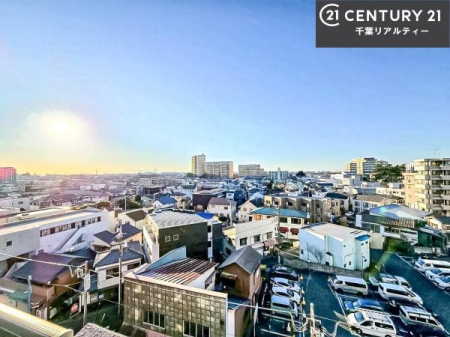 �Z�˂���̒��]�ʐ^ ������������Z��X�ł��I���͂ɂ͍����������Ȃ��A�󂪍L���J����������A�z�������傫���Ղ��邱�Ƃ�����܂���I�C�����̗ǂ������ʂ蔲����X���݂ł��I