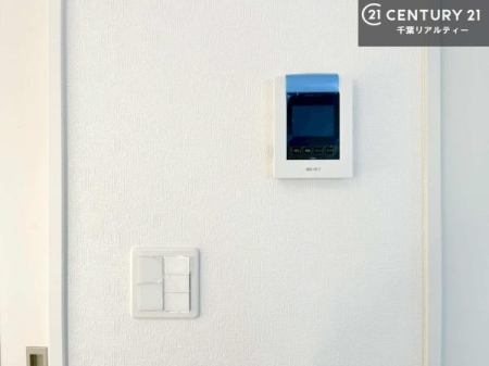 ���̑� TV���j�^�[�t���C���^�[�z���ł��q�l�̂�����Ԓ��Ȃǂ����S�ł��ˁB
���낢��Ȃ���]���������܂�����A���q�l�̂��v�]���ǂ��ǂ������������������B
