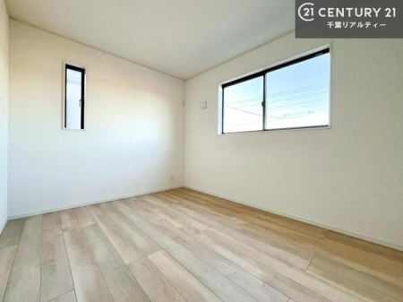 �q������ �|���o�������Ȃ��������́A���q�l�̂������Ƃ��Ă����S�ł��I
���[�X�y�[�X���[�����Ă���̂ŎU�炩�������������T�b�ƕЕt�����܂��I