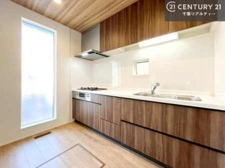 �L�b�`�� ���[�X�y�[�X���L�x�ŁA�����X�y�[�X���X�b�L���ƕЕt���Ђ�`�����p�ł��܂��I
���K�ɍ�Ƃ��ł��܂��I�����̗���������܂��I